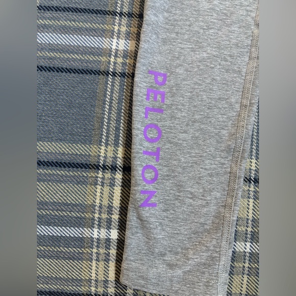 BEYOND YOGA X PELOTON Leggings Spacedye Gray Size Small - Picture 4 of 5